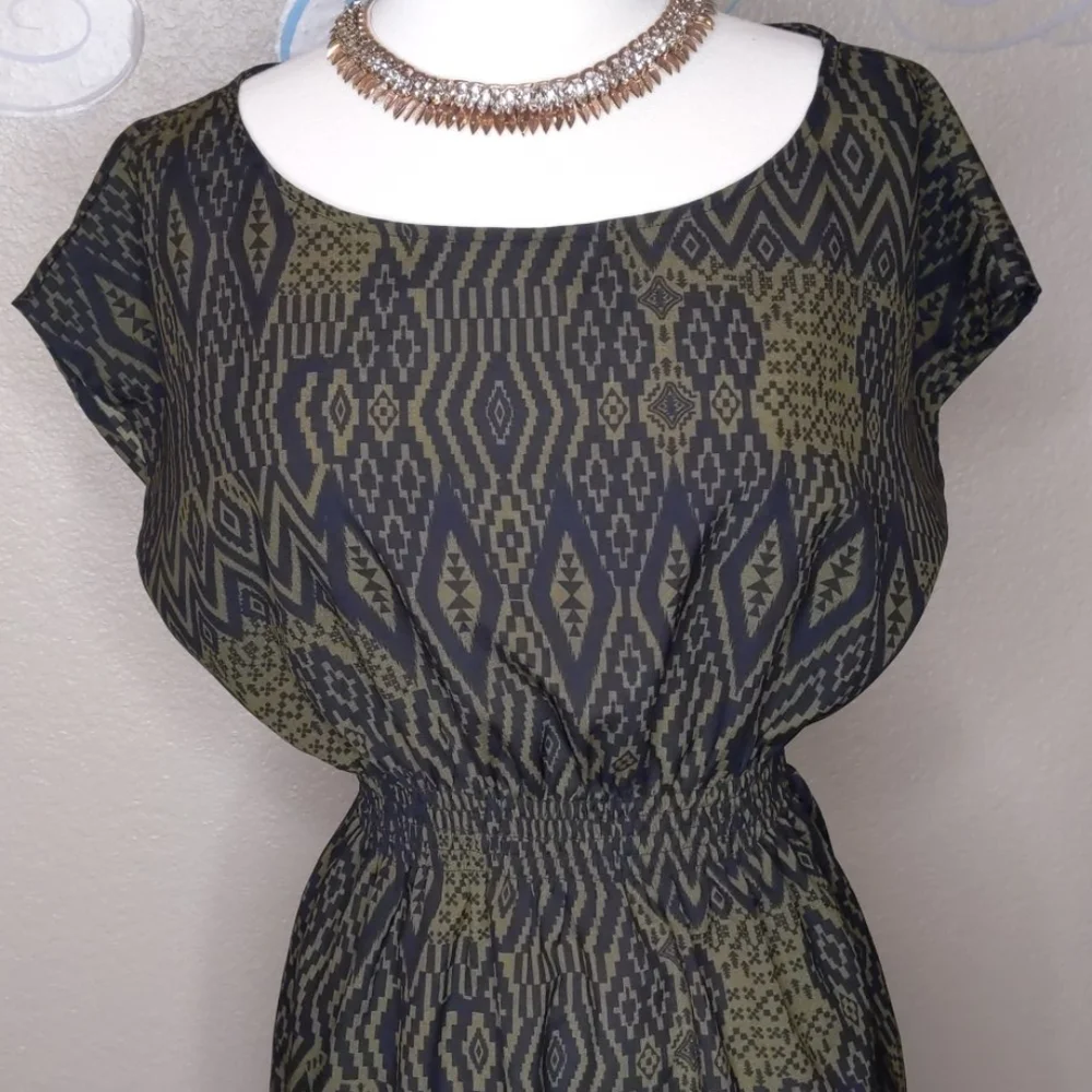 One Clothing Dress Black and Olive  Green Size Small